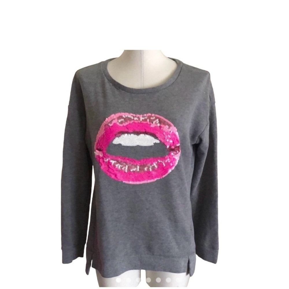 Juicy Couture Gray Long Sleeve Sweater with Pink Lips
